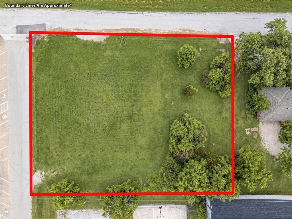 0.4 acres in Collin County - photo 9