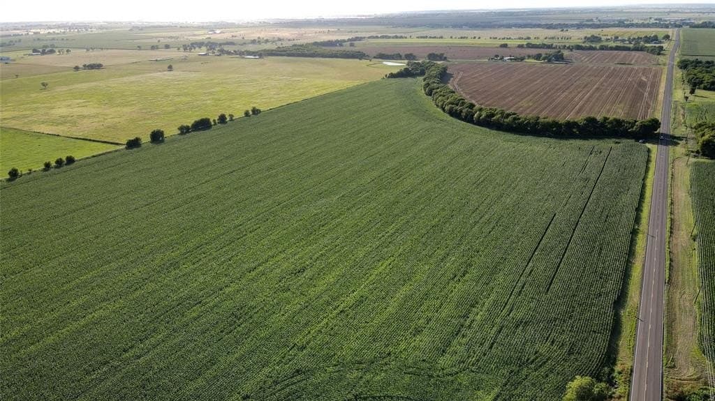 10.1 acres in McLennan County - photo 4