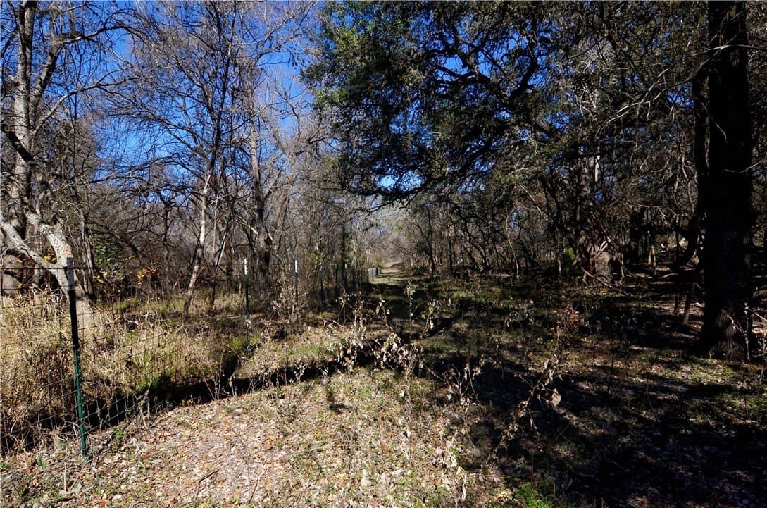 9.17 acres in Bee County - photo 12