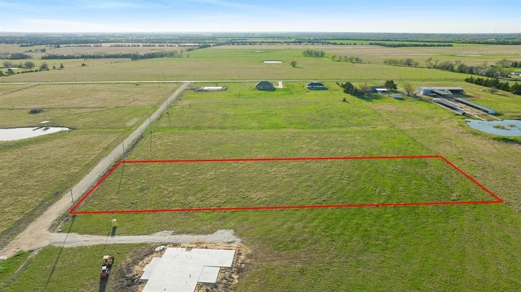 2.21 acres in Lamar County - photo 5