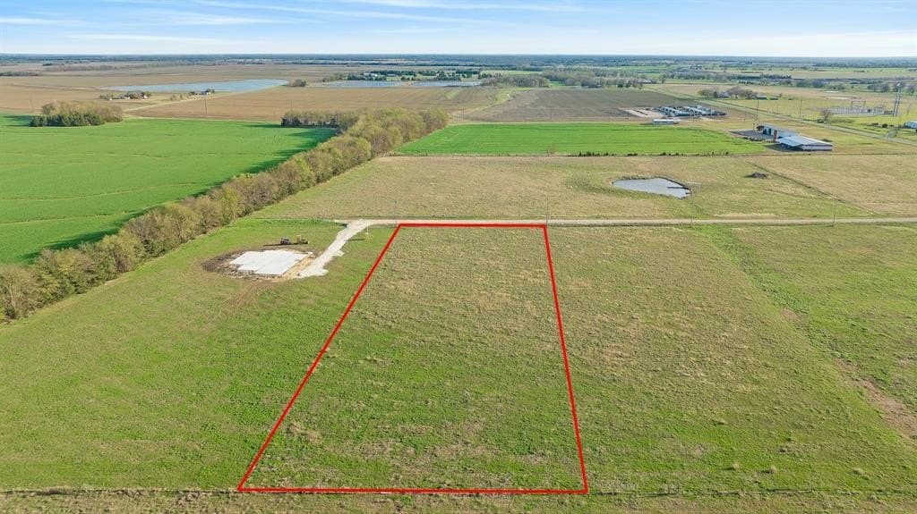 2.21 acres in Lamar County - photo 6
