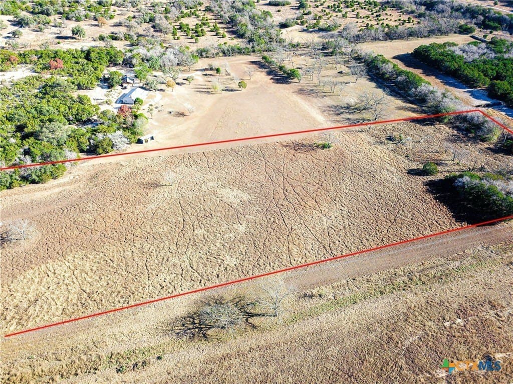 11.13 acres in Bandera County - photo 2
