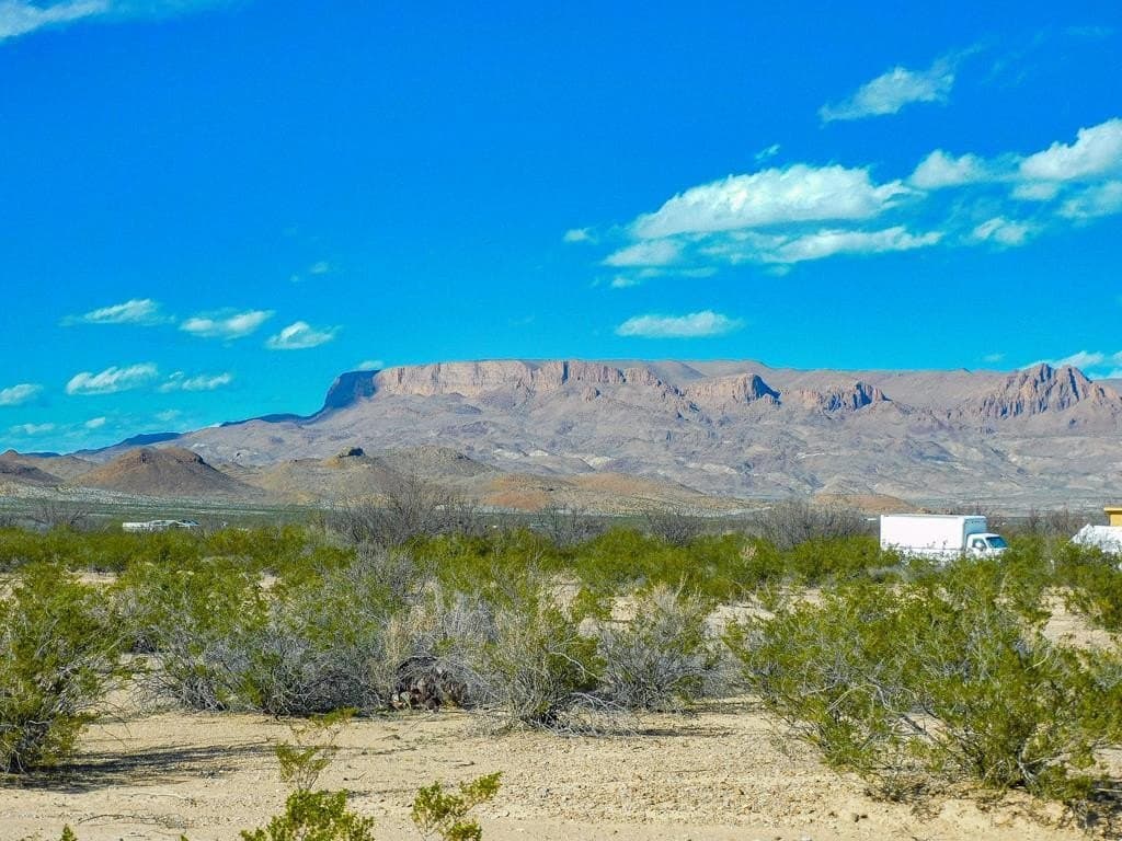 5 acres in Brewster County - photo 2