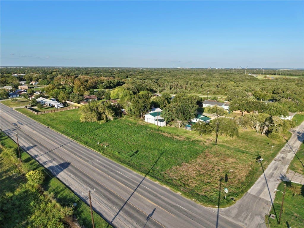 FM 1069 Street lot: 11