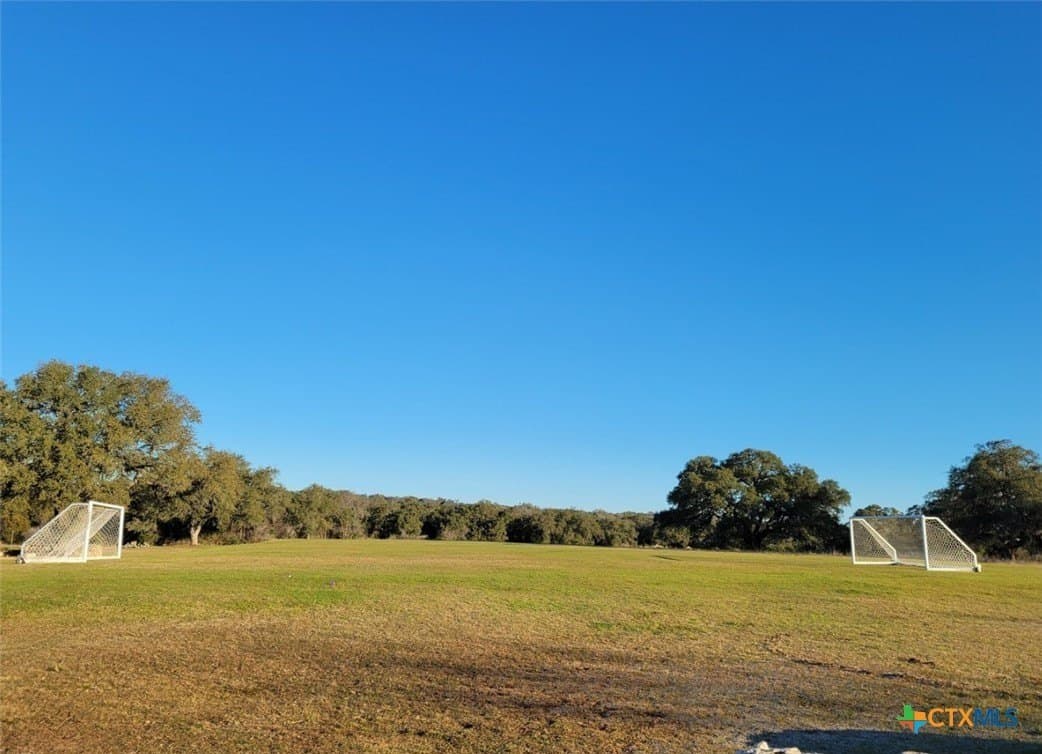 1.47 acres in Comal County - photo 8
