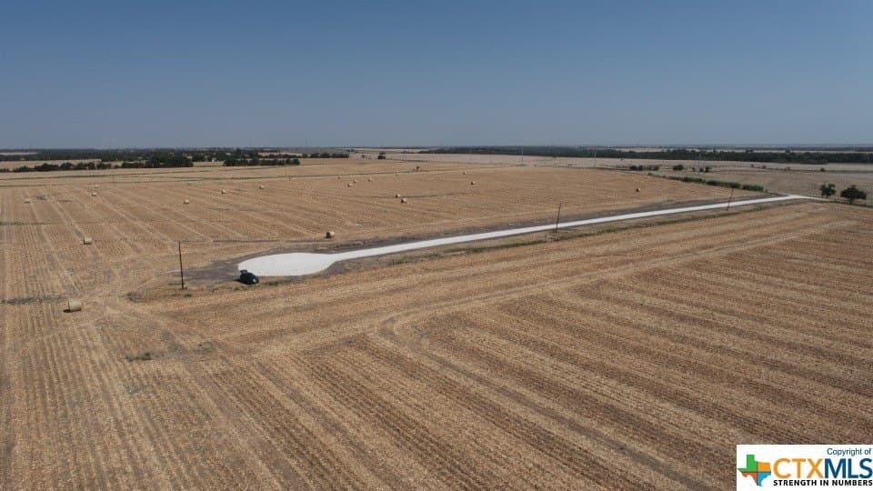 10.21 acres in Milam County - photo 7