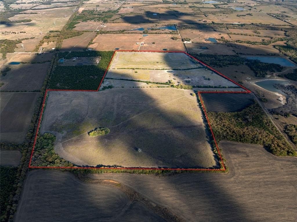 150.9 acres in Lamar County - photo 3