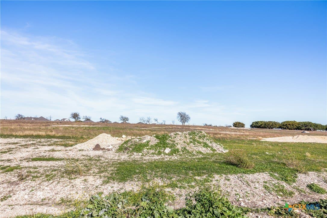 0.92 acres in Bell County - photo 8