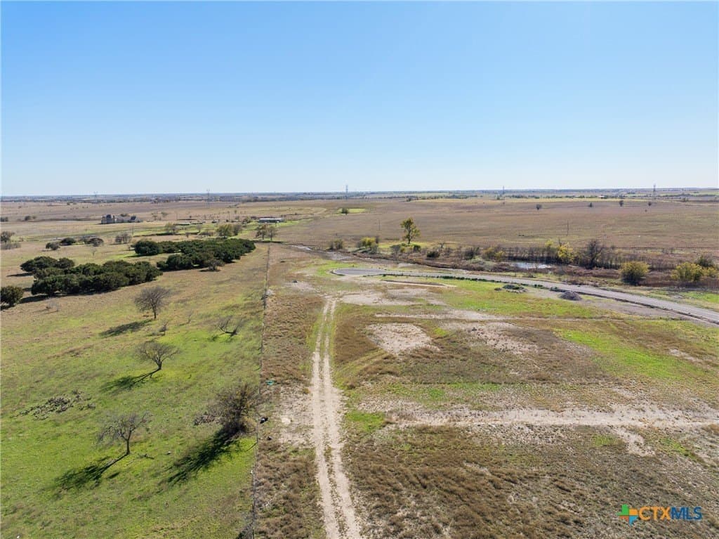 0.92 acres in Bell County - photo 6