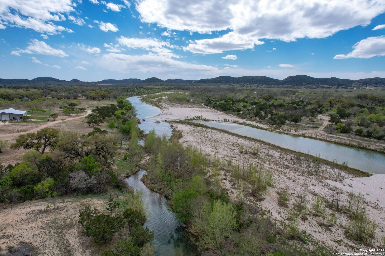 16.87 acres in Uvalde County - photo 8