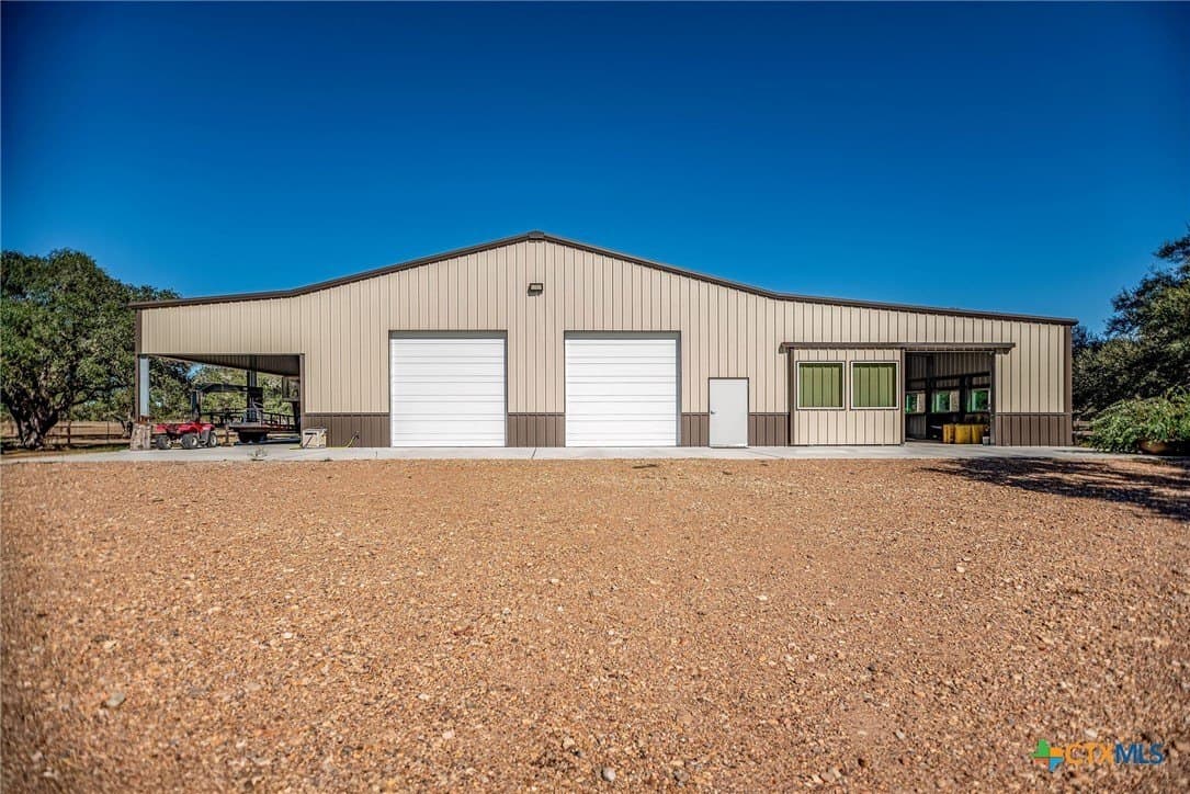 20 acres in Victoria County - photo 36
