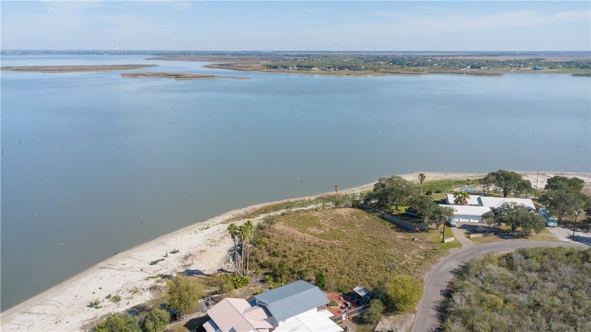 0.34 acres in Live Oak County - photo 3