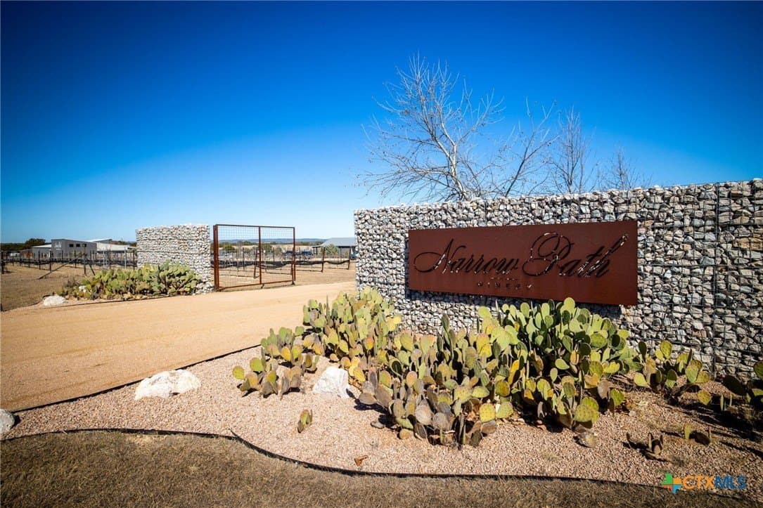 42 acres in Gillespie County - photo 41