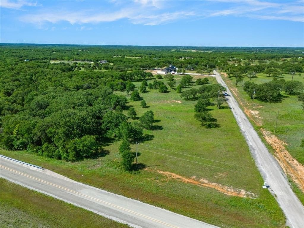5.61 acres in Montague County - photo 13