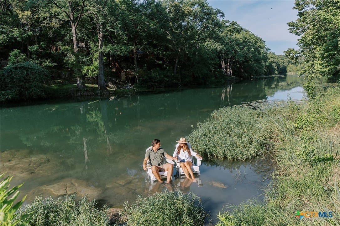 0.59 acres in Comal County - photo 8