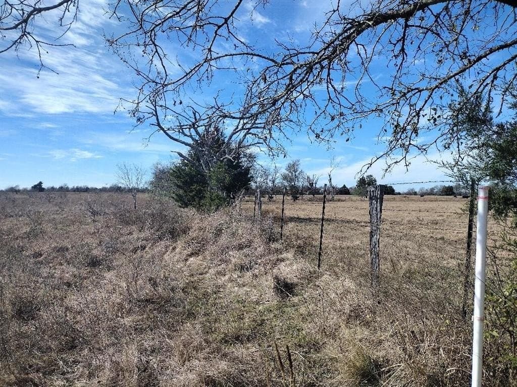 5.01 acres in Van Zandt County - photo 9