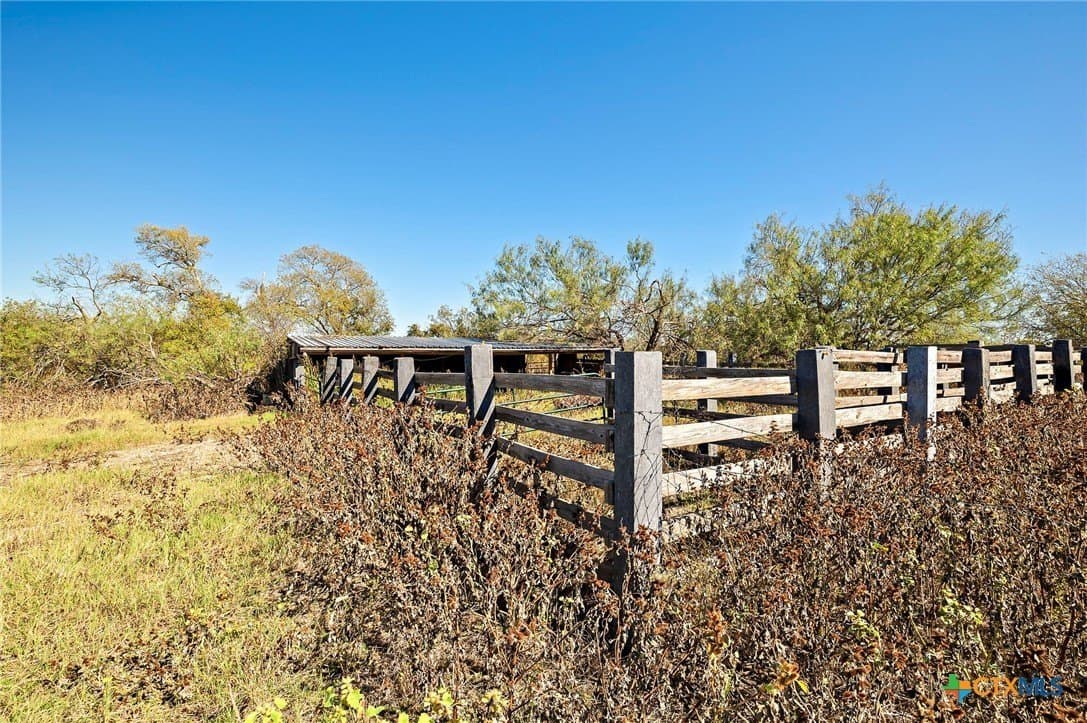 64.96 acres in Bell County - photo 5