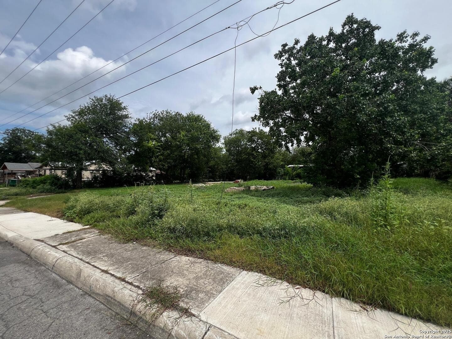 0.21 acres in Bexar County - photo 4