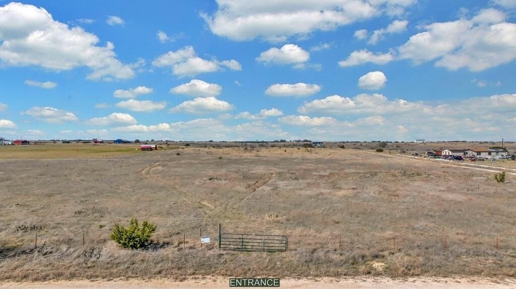 11 acres in Bosque County - photo 4