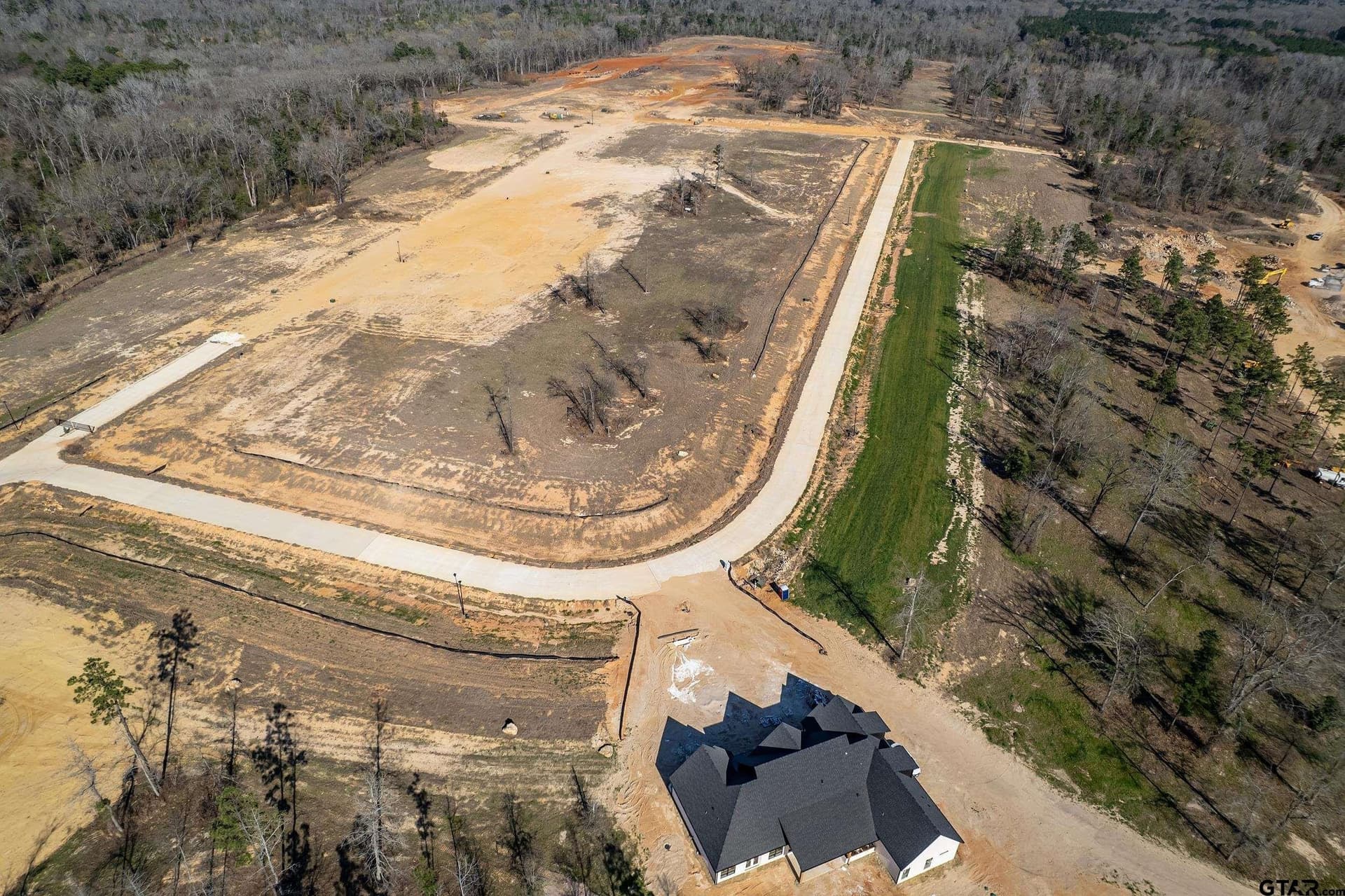0.57 acres in Smith County - photo 11