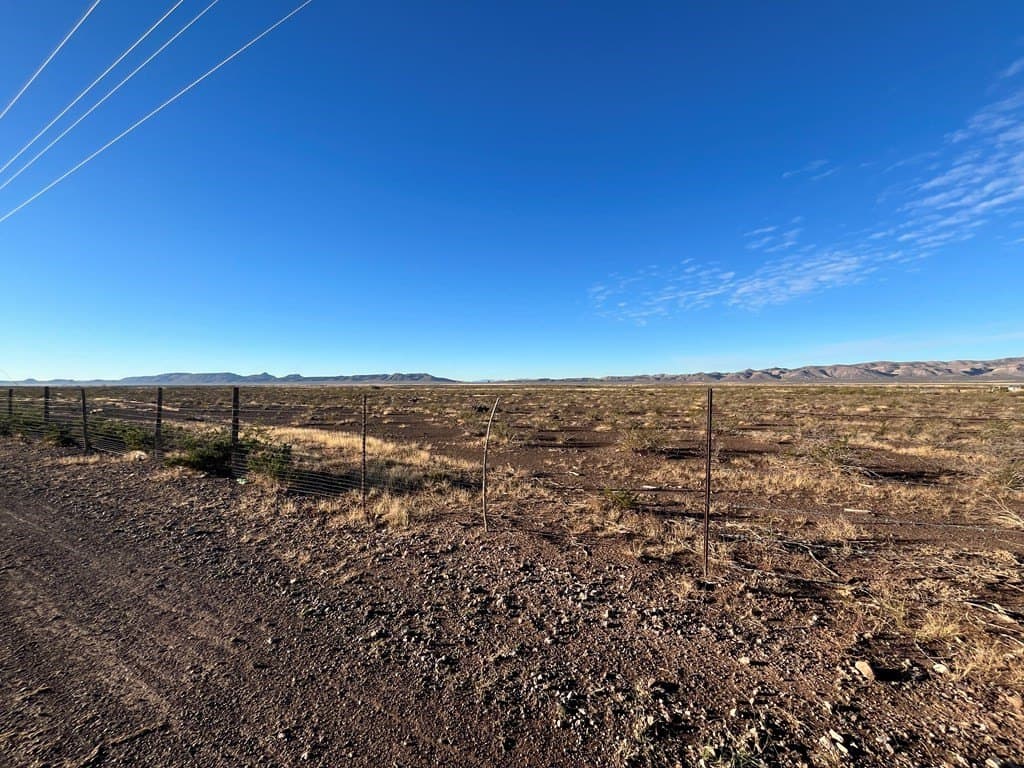 5.14 acres in Culberson County - photo 3