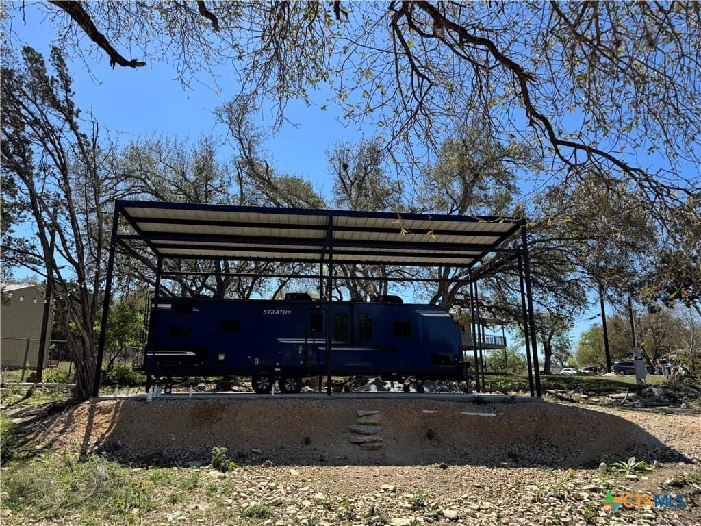 0.52 acres in Comal County - photo 12