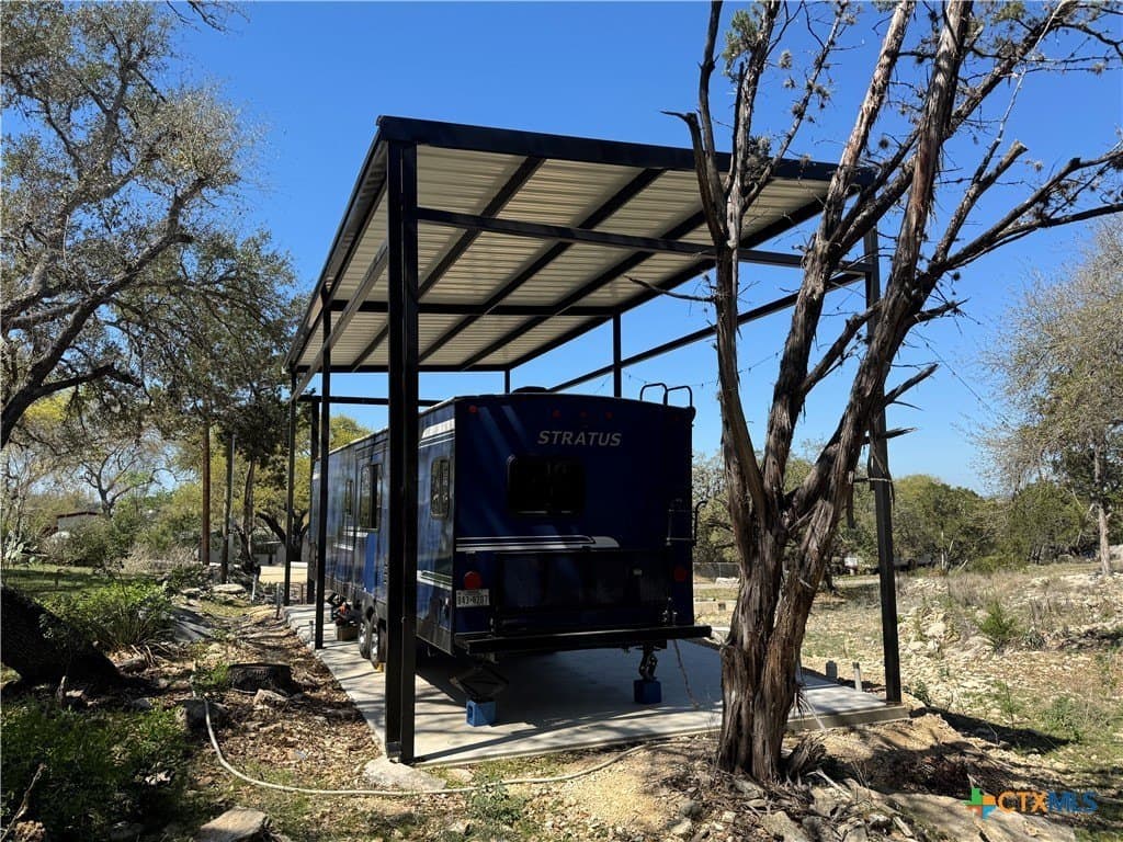 0.52 acres in Comal County - photo 13