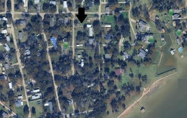 0.48 acres in Henderson County - photo 3