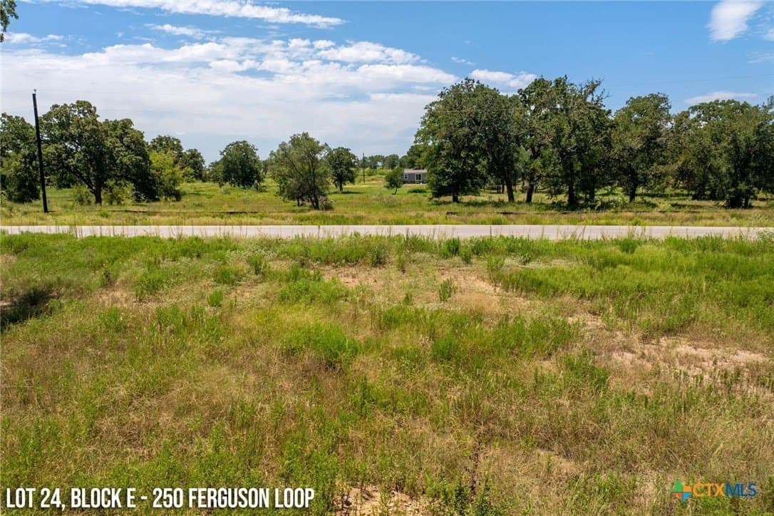 1 acres in Caldwell County - photo 3