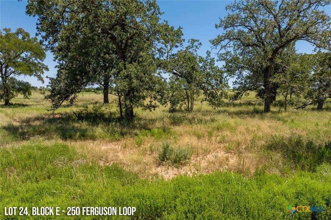 1 acres in Caldwell County - photo 2