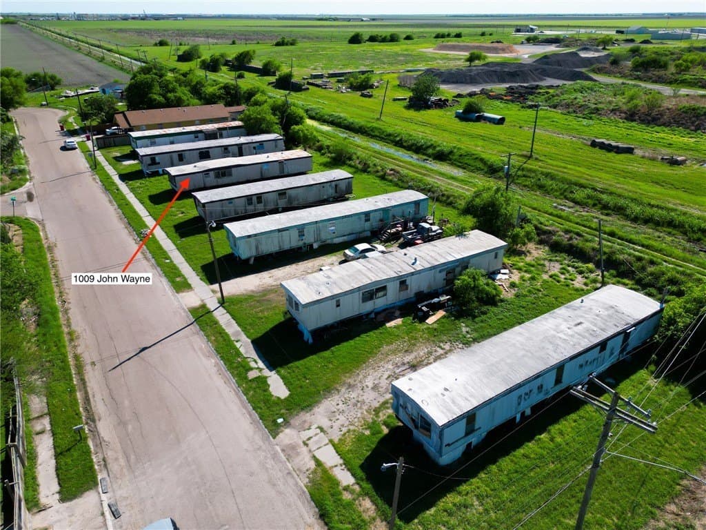1009 John Wayne Drive lot: 30