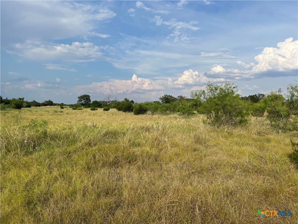 11.17 acres in Hamilton County - photo 2