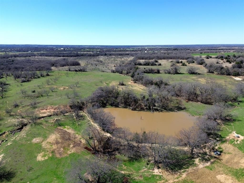 37.94 acres in Wise County - photo 2
