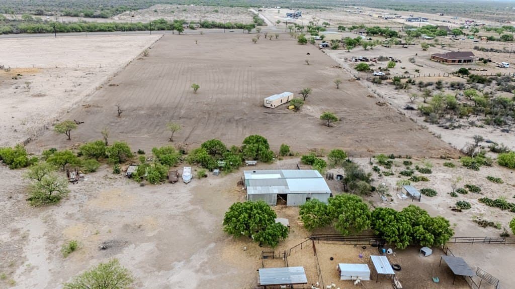 10.03 acres in Maverick County - photo 2