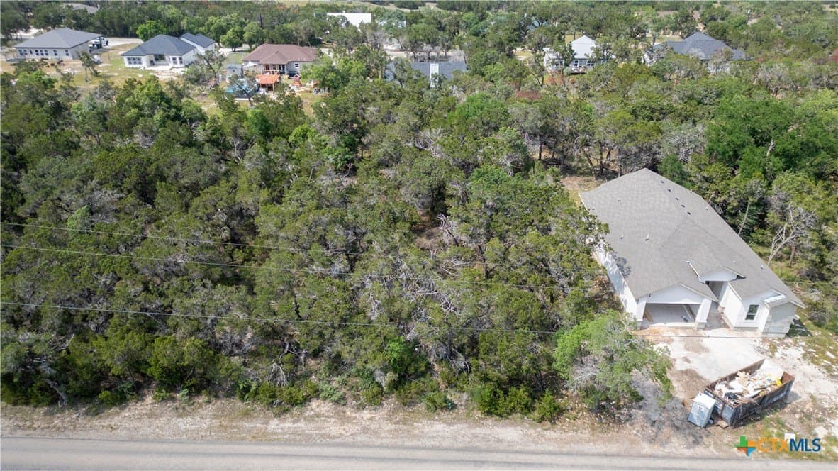 0.51 acres in Comal County - photo 2