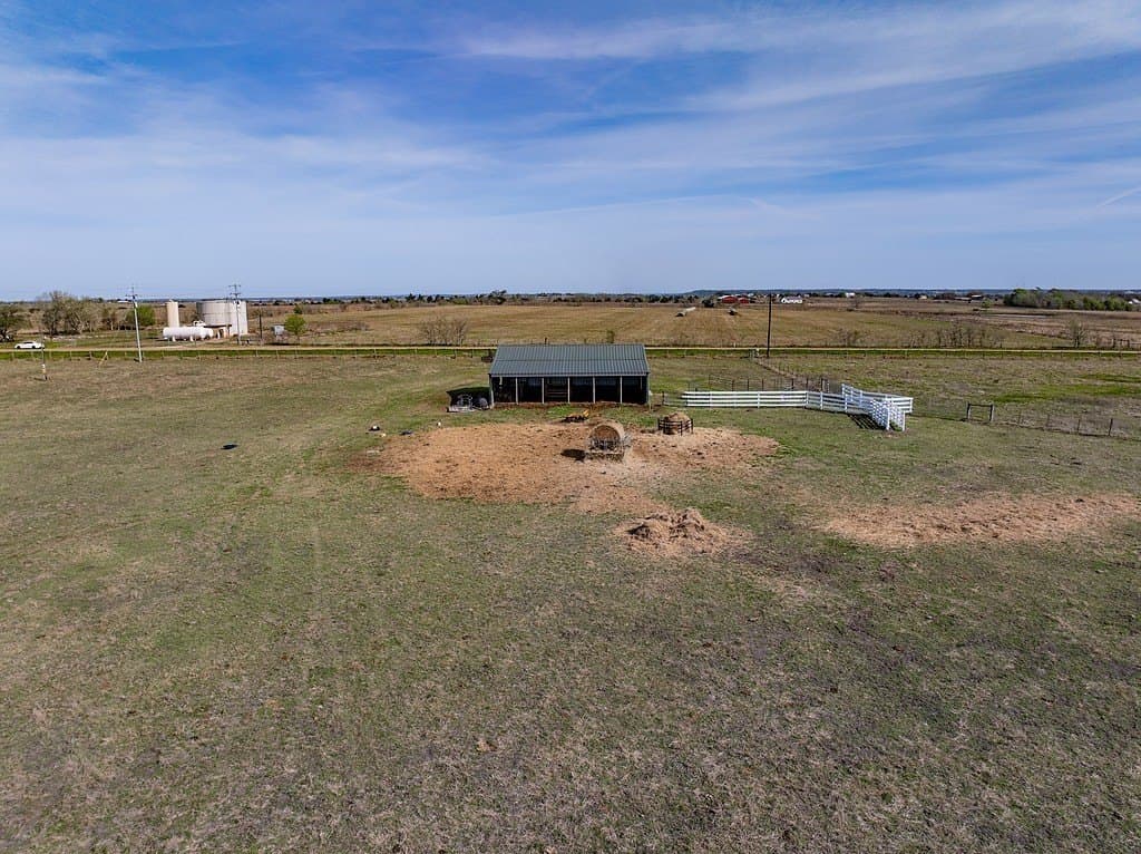 83.31 acres in Fayette County - photo 8