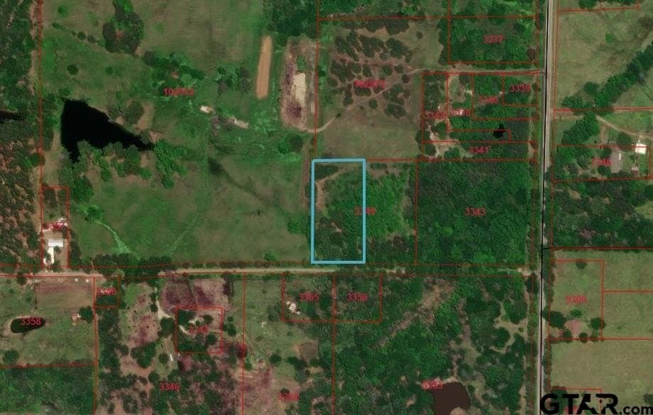 2.6 acres in Titus County - photo 4