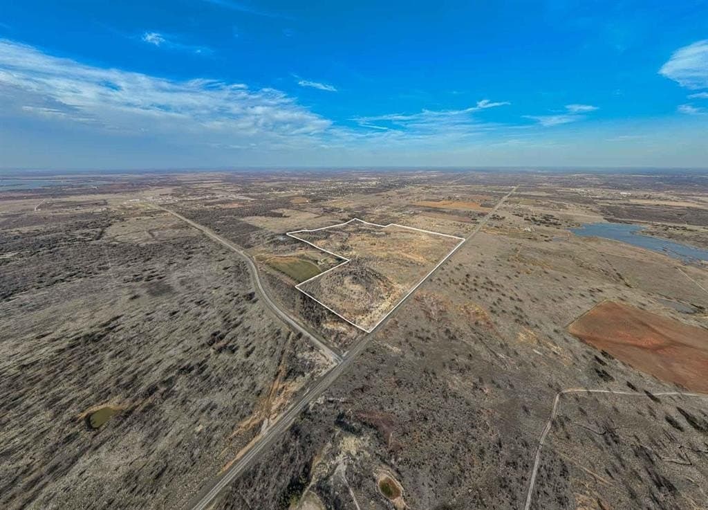 141.71 acres in Stephens County - photo 10