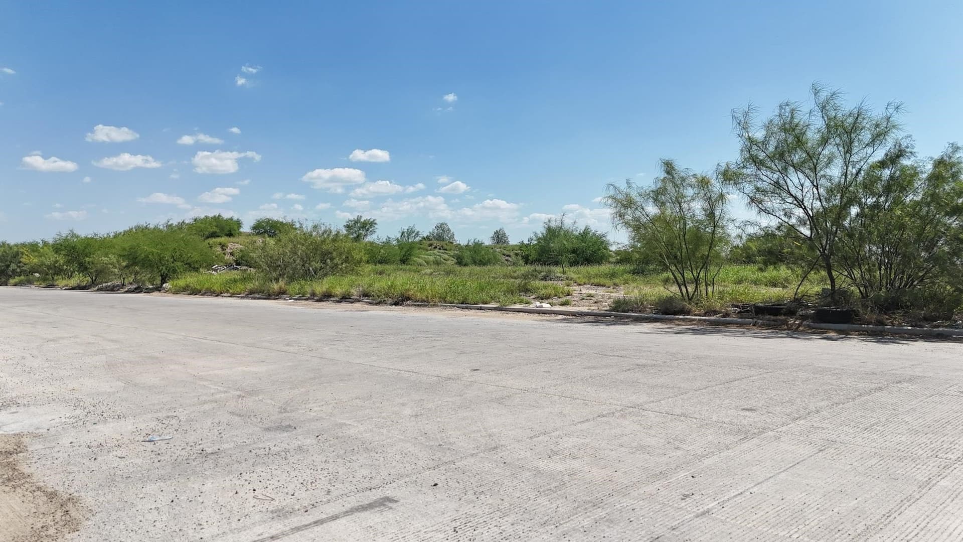 2.63 acres in Webb County - photo 5
