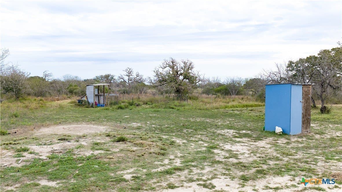 40 acres in Goliad County - photo 14