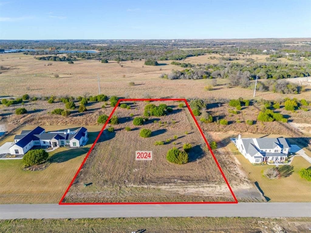2024 Meadowlark Court