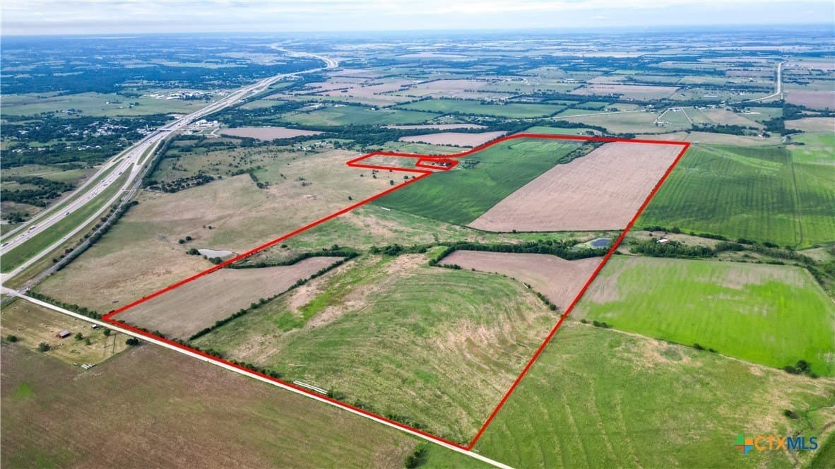 290.82 acres in Falls County - photo 8