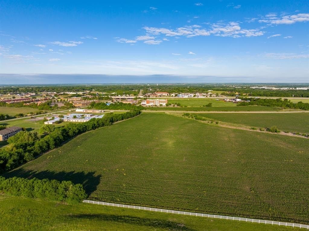29.22 acres in Hill County - photo 12
