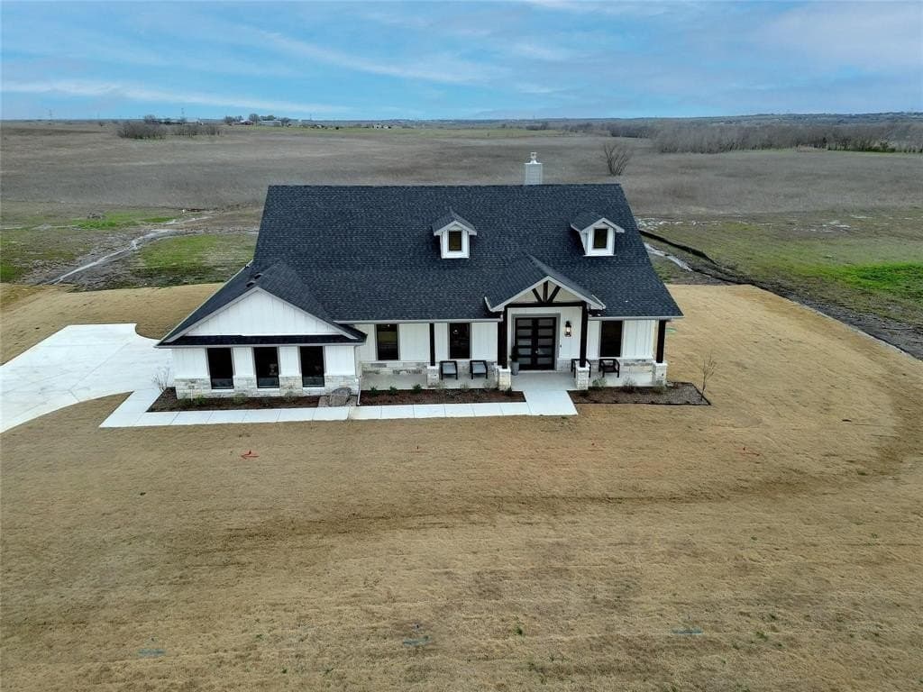 10.01 acres in Hill County - photo 3