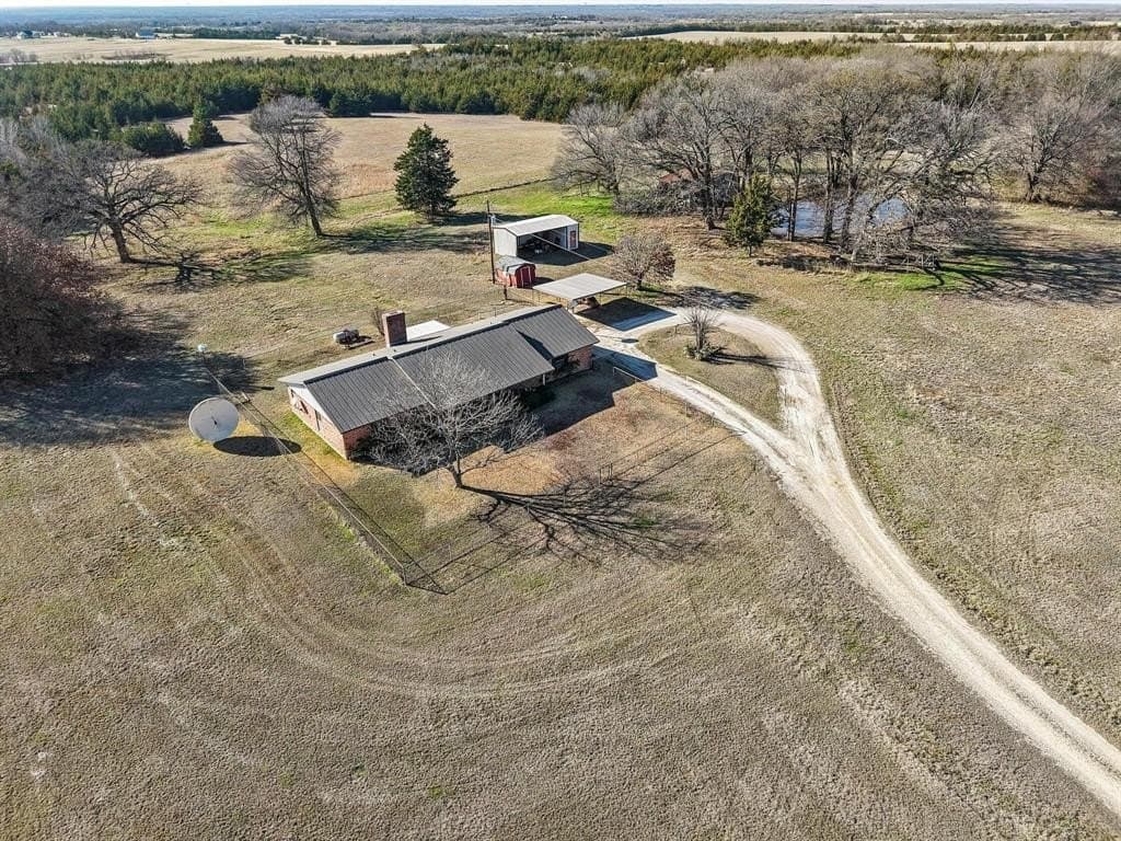 51.47 acres in Lamar County - photo 4