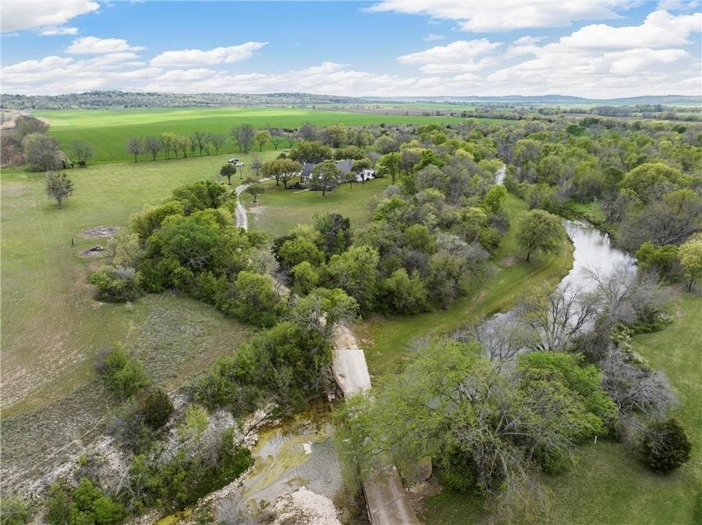 12 acres in McLennan County - photo 37