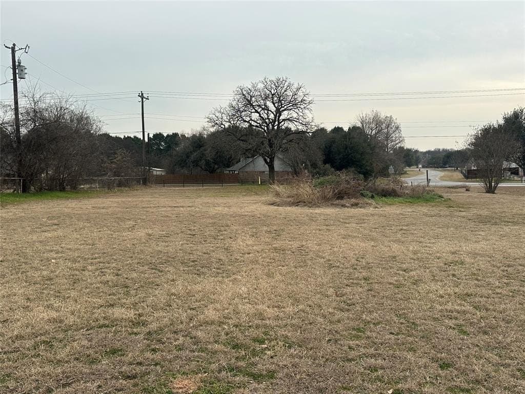 1 acres in Parker County - photo 6