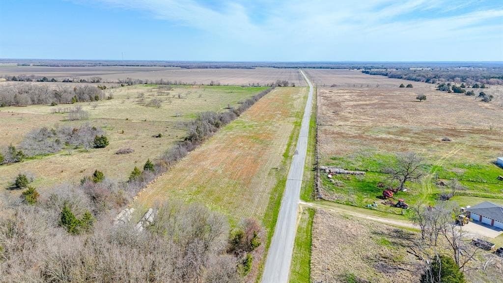 1.11 acres in Navarro County - photo 2