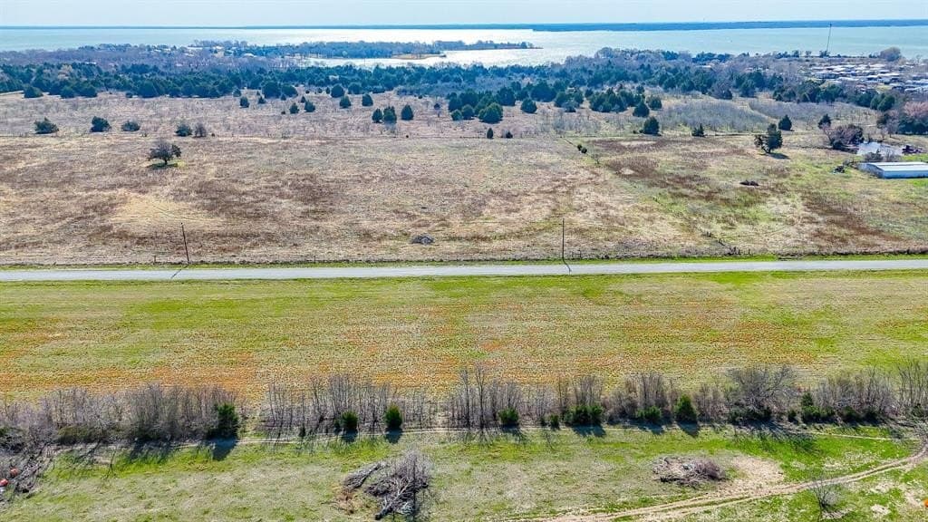 1.11 acres in Navarro County - photo 19
