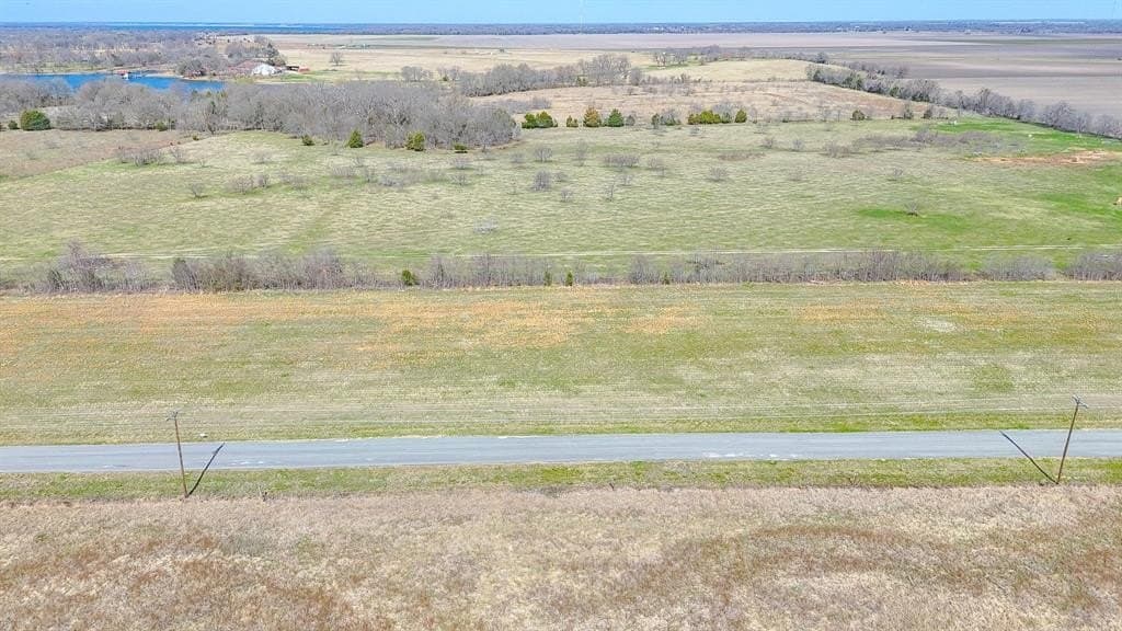 1.11 acres in Navarro County - photo 7